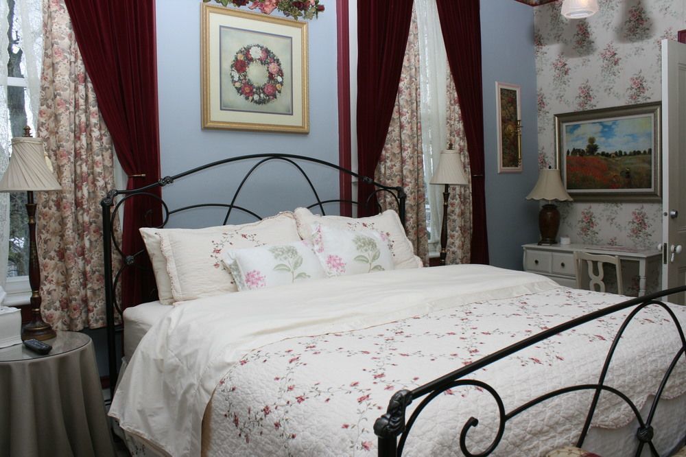 The Gridley Inn B&B Waterloo Bagian luar foto