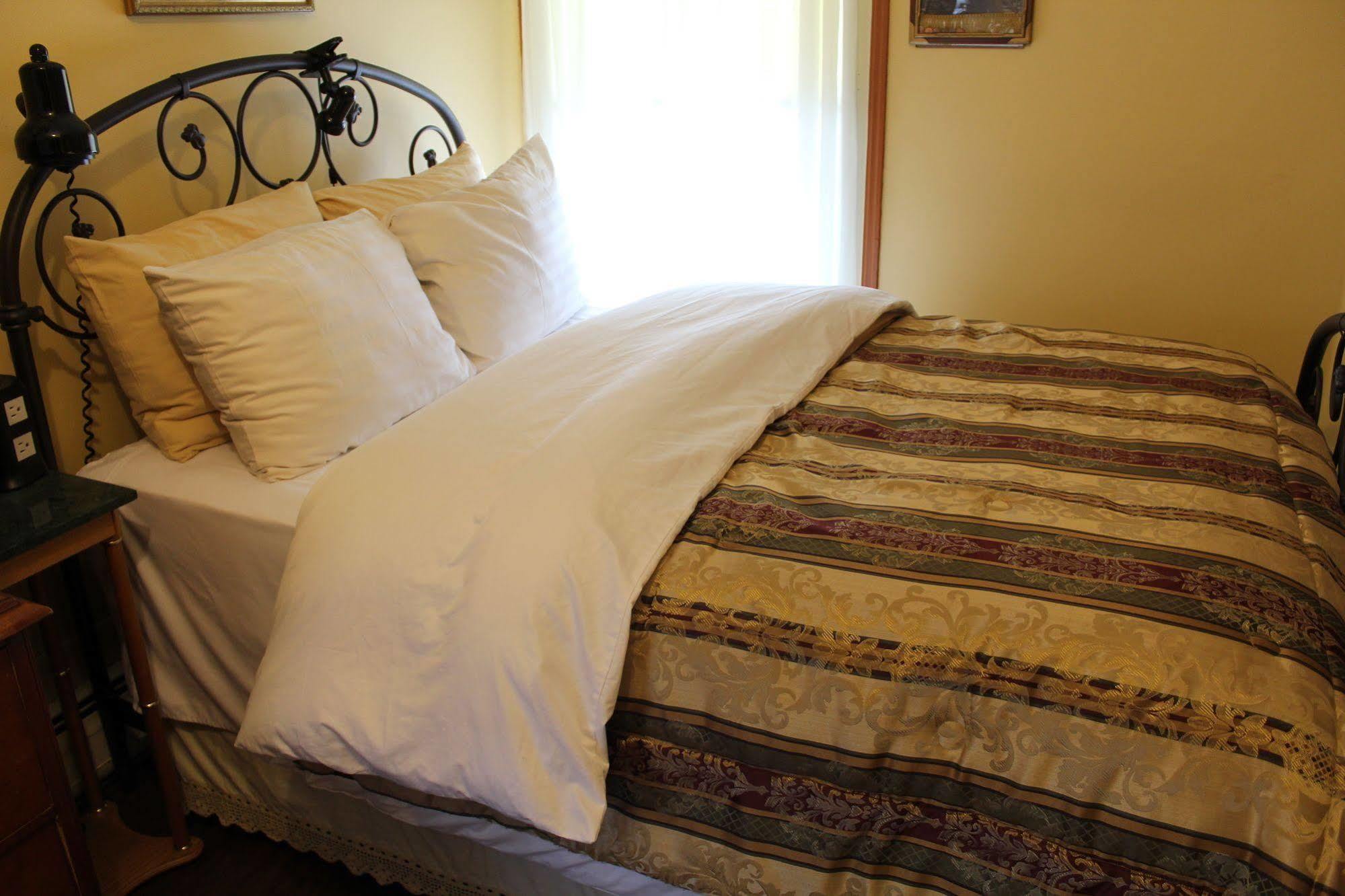The Gridley Inn B&B Waterloo Bagian luar foto